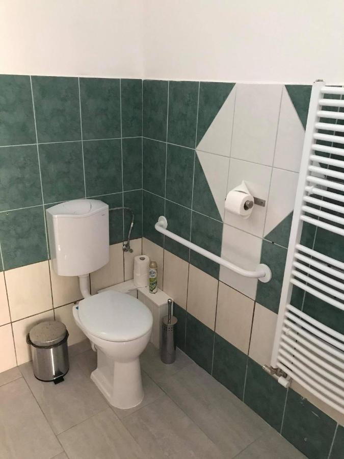 Hunyadi Panzio-Apartman มาโค ภายนอก รูปภาพ