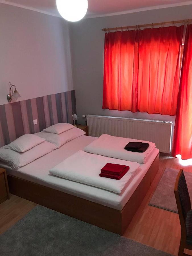 Hunyadi Panzio-Apartman มาโค ภายนอก รูปภาพ