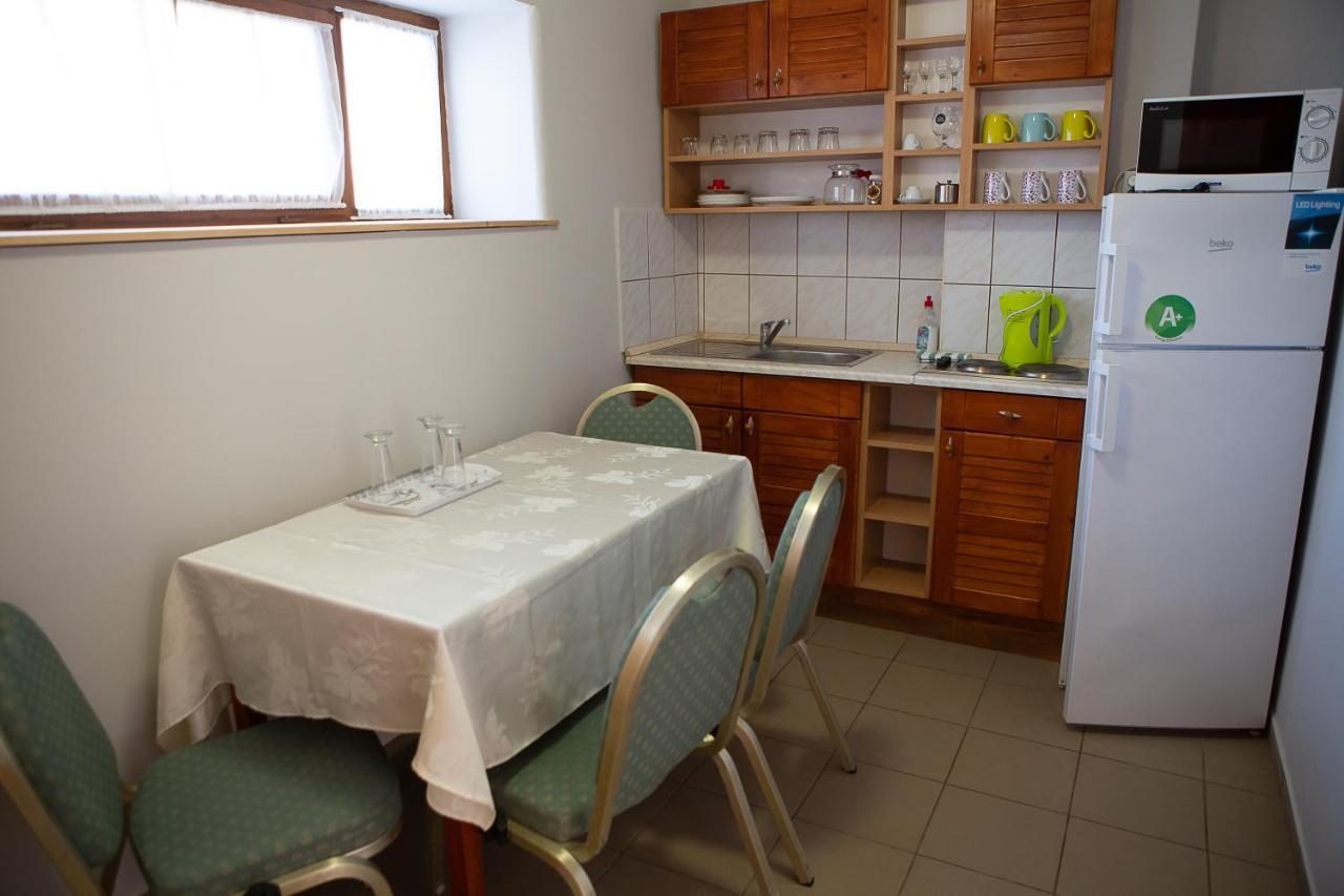 Hunyadi Panzio-Apartman มาโค ภายนอก รูปภาพ