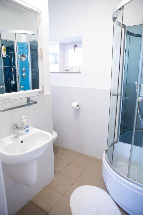 Hunyadi Panzio-Apartman มาโค ภายนอก รูปภาพ
